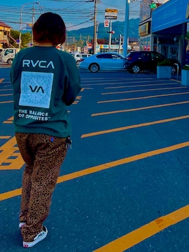 ぱみさんの（RVCA | ルーカ）を使ったコーディネート