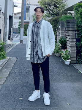 カーディガン ボレロを使った 柄シャツ のメンズ人気ファッションコーディネート Wear