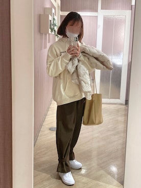 「NIKE（ナイキ）のナイキ エア フォース 1 LE ジュニアシューズ / Nike Air Force 1 LE Big Kids' Shoes ＜22.5-25cm 展開＞（スニーカー）」を使った、あおさん（レディース・157cm）の冬コーディネート