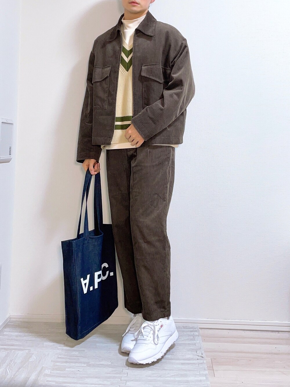 HARE BIGシングルラインニットベスト HARE（ハレ）の「BIGシングルラインニットベスト(HARE)（ニット