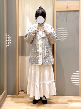 「ティアードスカート」｜「アイテム（ノーカラージャケット）」を使った、ayanoさん（レディース・162cm）の秋コーディネート