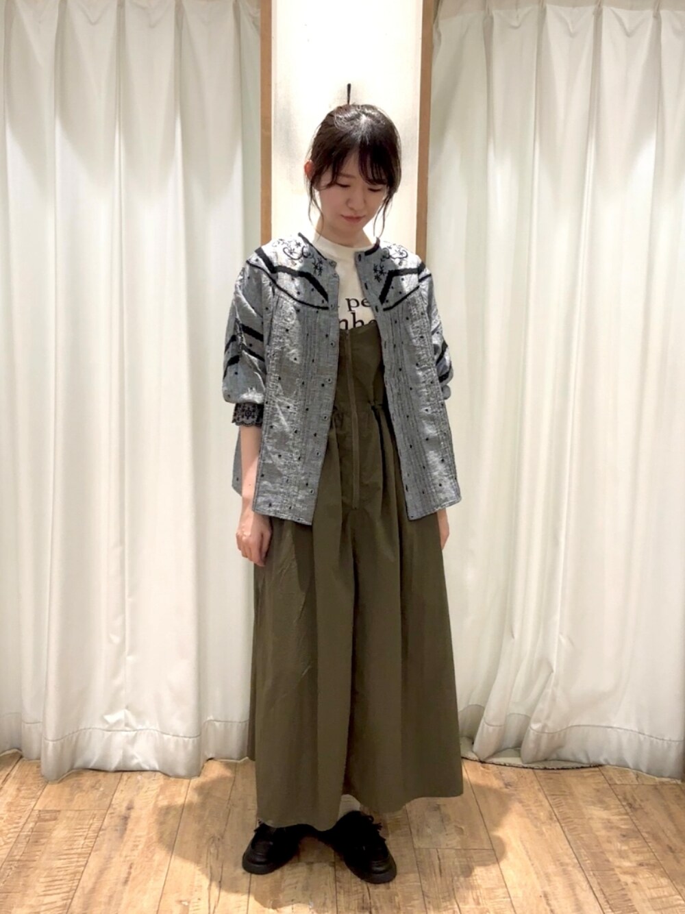 「Samansa Mos2、samansamos2、SM2、サマンサ モスモス(Samansa Mos2)、サマンサモスモス、kazumiコラボ、Kazumi×Samansa Mos2」｜「Samansa Mos2のナイロンジップキャミワンピース（ワンピース、グリーン系）」を使った、ayanoさん（レディース・162cm）の夏コーディネートの1枚目の写真