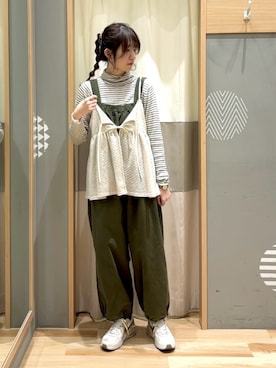 「サマンサモスモス」｜「アイテム（オールインワン・サロペット）」を使った、ayanoさん（レディース・162cm）の冬コーディネート
