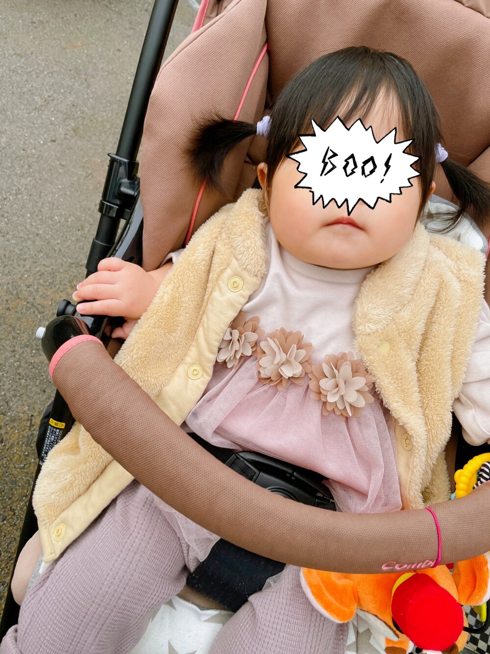 「11ヶ月、90サイズ、身長70cm」｜「UNIQLOのアイテム（ベスト、ベージュ系）」を使った、mush.さん（レディース・150cm）の秋コーディネートの1枚目の写真