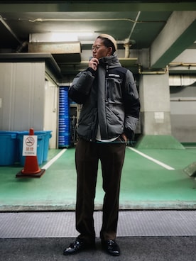 「schott（ショット）の【直営限定】Schott/ショット/MILITARY SLACKS/ミリタリースラックス（その他パンツ）」を使った、Yuta Suzukiさん（メンズ・174cm）の秋コーディネート