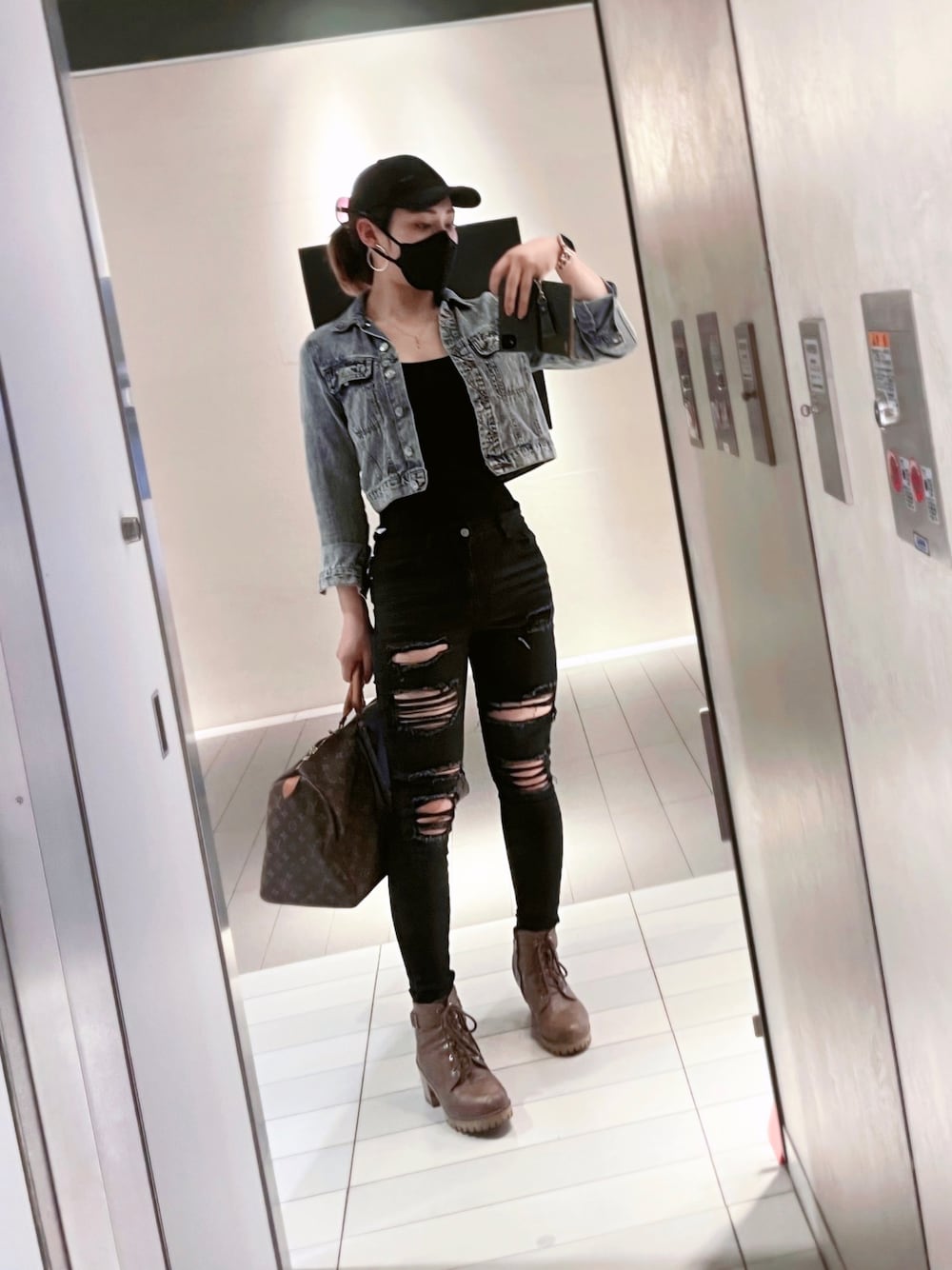 「夏、アメリカン、つよめ、女装」｜「LOUIS VUITTONのアイテム（ボストンバッグ、ブラウン系）」を使った、Yuki 💕4歳娘のパパさん（メンズ・171cm）の夏コーディネートの1枚目の写真