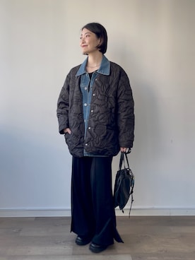 「アイテム（チャーム）」を使った、ear_yamadaさん（レディース・159cm）の冬コーディネート