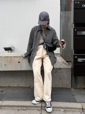 「ear PAPILLONNER（イアパピヨネ）のカーディーラーチャーム（チャーム、グリーン系）」を使った、ear_yamadaさん（レディース・159cm）の春コーディネート