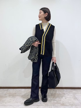 「大人シンプル」｜「アイテム（その他アウター）」を使った、ear_yamadaさん（レディース・159cm）の秋コーディネート