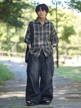 「アイテム（バングル/リストバンド、ブラック系）」を使った、れおさん（メンズ・160cm）の夏コーディネート