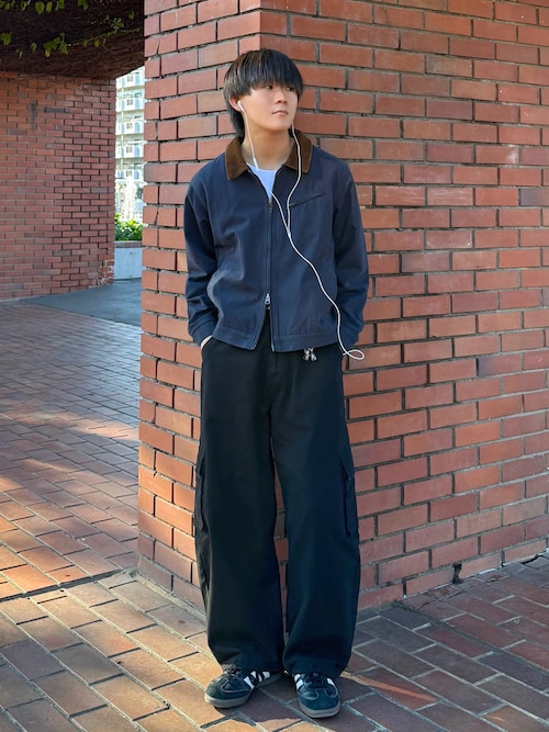「ROCHEM(ローシェン)のサイドスリットベーシックUネックロンT(Tシャツ/カットソー)」を使った、れおさん(メンズ・160cm)の秋コーディネート