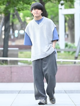 「ETELIO（エテリオ）の【2点セット】梨地ポケット付きクルービッグTシャツ＆ロングタンクトップアンサンブルセット（Tシャツ/カットソー）」を使った、れおさん（メンズ・161cm）の春コーディネート