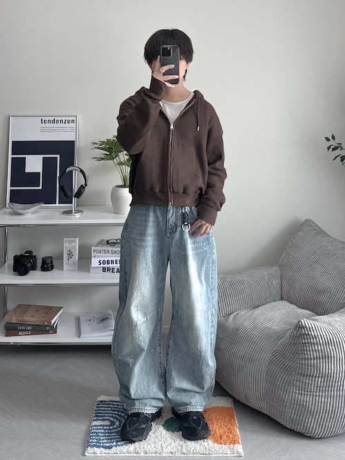 「NEW BALANCE（ニューバランス）の90/60（スニーカー）」を使った、れおさん（メンズ・160cm）の秋コーディネート