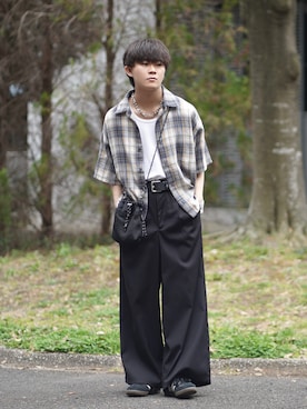 「ROCHEM（ローシェン）のヴィンテージ加工オンブレチェック半袖シャツ（シャツ/ブラウス、ブルー系）」を使った、れおさん（メンズ・160cm）の春コーディネート