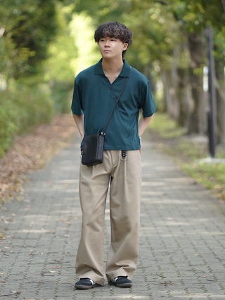 「DEVICE（デバイス）の【WEARISTA こーせ ×DEVICE コラボ】Rename ミニスクエアショルダーバッグ（ショルダーバッグ）」を使った、れおさん（メンズ・160cm）の春コーディネート