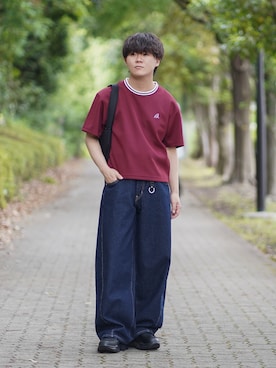 「Levi's（リーバイス）のLevi's（リーバイス）SUPER BAGGY BARREL ジーンズ/スーパーバギーバレルレッグデニム レディース ワイドデニム（デニムパンツ、ブルー系）」を使った、れおさん（メンズ・160cm）の夏コーディネート