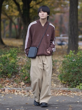 「アイテム（ジャージ）」を使った、れおさん（メンズ・160cm）の秋コーディネート