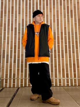 「アイテム（ヘアアクセサリー）」を使った、龍一 (The Loveless)®︎さん（メンズ・168cm）の冬コーディネート