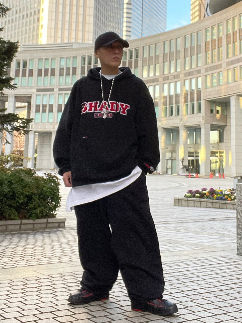 龍一 (The Loveless)®︎｜Shady LTD.のパーカーを使ったコーディネート 
