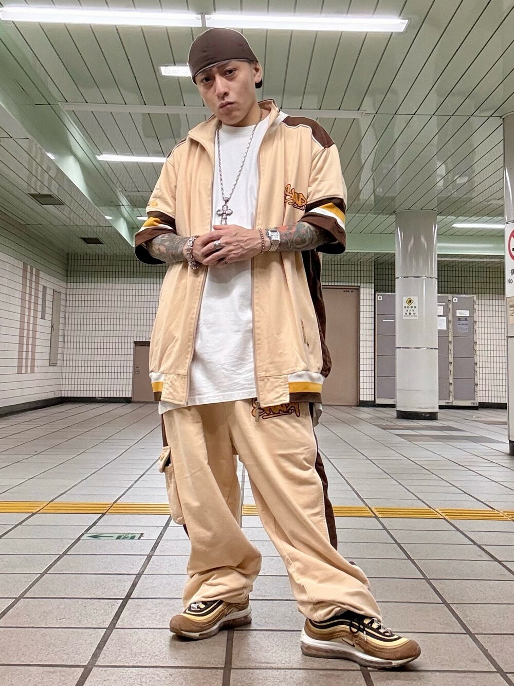 NIKEのアイテムを使った「eminem」の人気ファッション