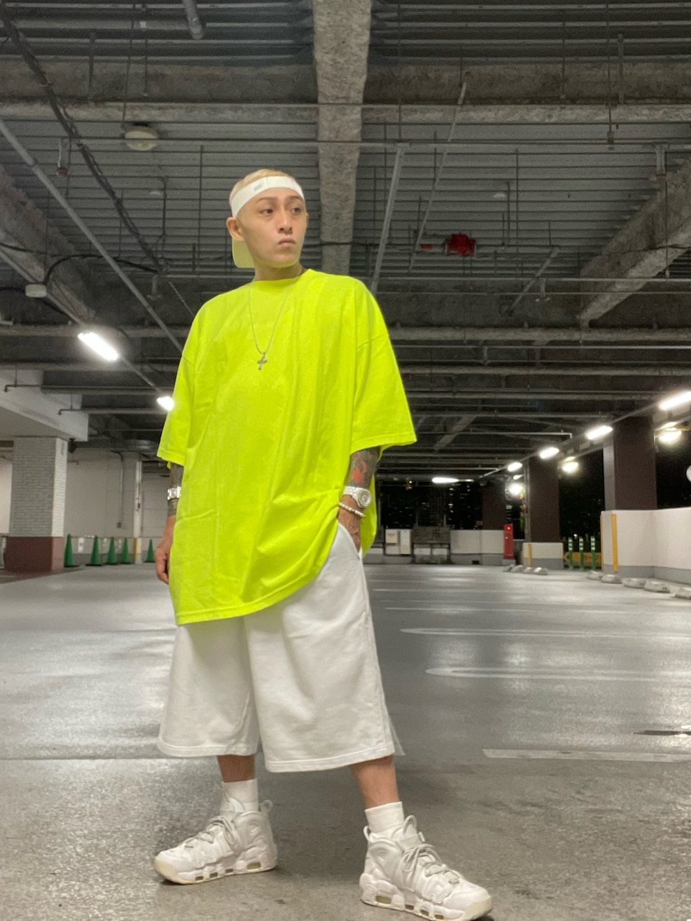 サンバイザーを使った「HIPHOP」のメンズ人気ファッション