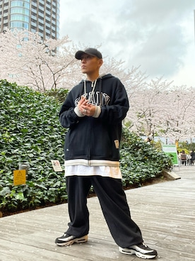 「NIKE（ナイキ）のNIKE AIR MAX 95 ESSENTIAL (BLACK/WHITE-WOLF GREY) 【SP】（スニーカー）」を使った、龍一 (The Loveless)®︎さん（メンズ・168cm）の春コーディネート