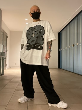 「AIR MAX」｜「アイテム（スウェットパンツ）」を使った、龍一 (The Loveless)®︎さん（メンズ・168cm）の春コーディネート