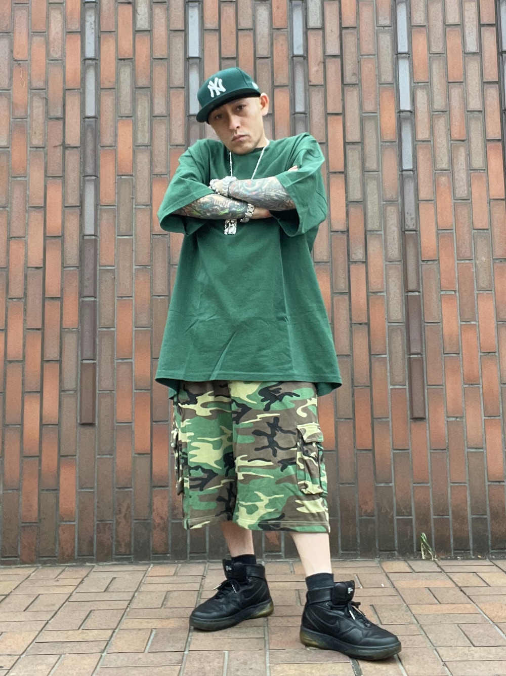 龍一 (The Loveless)®︎さんの（NEW ERA）を使ったコーディネートの1枚目の写真