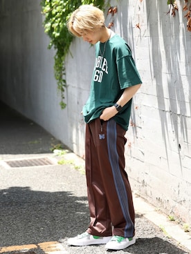 「PBLIM（ページボーイリム）のアイテム（Tシャツ/カットソー）」を使った、冨田 幸大さん（メンズ・171cm）の夏コーディネート