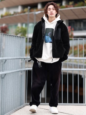「JUNRED（ジュンレッド）のアイテム（パーカー）」を使った、冨田 幸大さん（メンズ・171cm）の冬コーディネート
