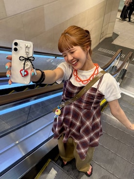 「アイテム（チャーム）」を使った、aoさん（レディース・158cm）の夏コーディネート