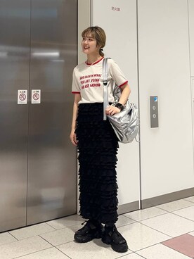 「アイテム（バックパック/リュック、シルバー系）」を使った、aoさん（レディース・158cm）の春コーディネート