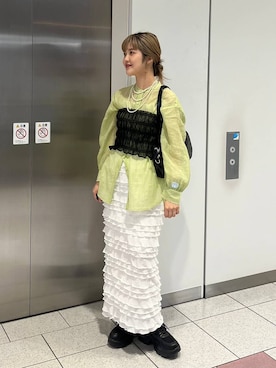 「LOWRYS FARM（ローリーズファーム）のアイテム（スニーカー）」を使った、aoさん（レディース・158cm）の春コーディネート