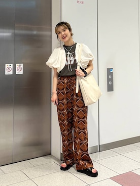 「LOWRYS FARM（ローリーズファーム）のＰＵＴＯＮボレロ　108011（カーディガン/ボレロ）」を使った、aoさん（レディース・158cm）の春コーディネート