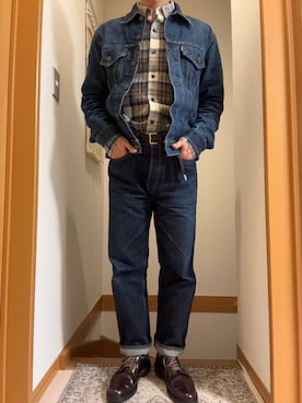 「アイテム（ドレスシューズ、ブラウン系）」を使った、tjさん（メンズ・168cm）の秋コーディネート