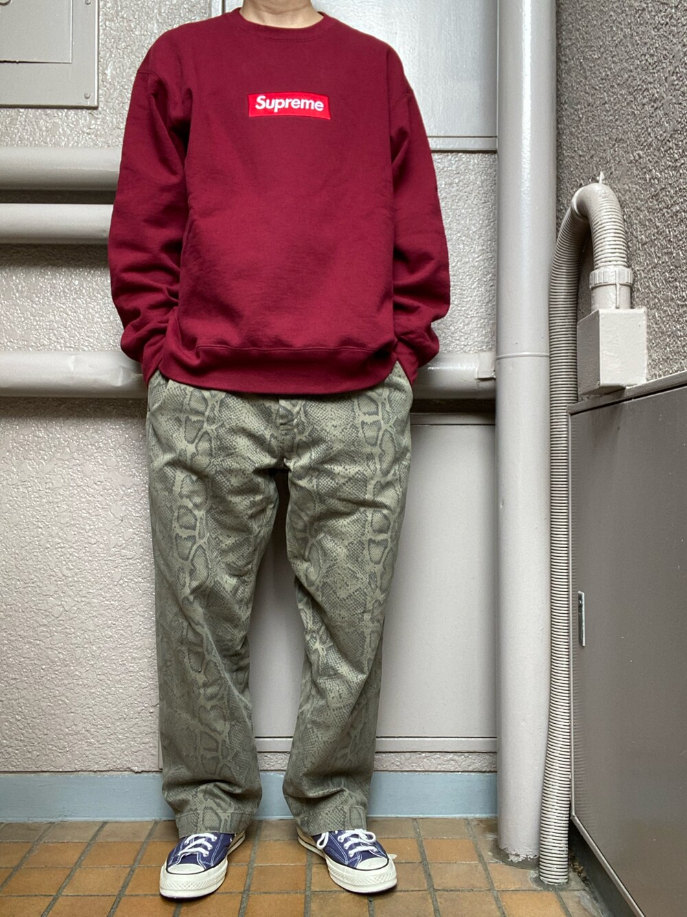 Supreme のスウェットを使った「クルーネック」のメンズ人気