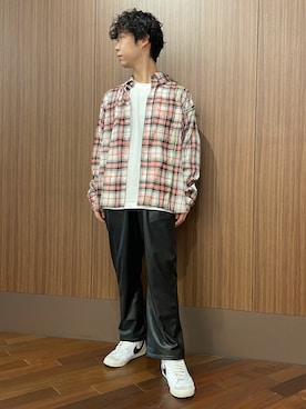 「LUSOR（ルーソル）のアイテム（パンツ）」を使った、_さん（メンズ・175cm）の秋コーディネート