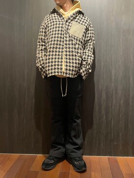 「B'2nd（ビーセカンド）のアイテム（トップス）」を使った、_さん（メンズ・175cm）の冬コーディネート