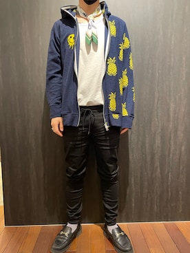 「surt（サート）のアイテム」を使った、_さん（メンズ・175cm）の春コーディネート