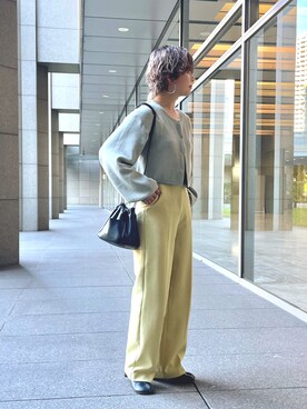 「JIL SANDER（ジルサンダー）のDRAWSTRING SM CROSSBODY（ショルダーバッグ）」を使った、naraさん（レディース・151cm）の秋コーディネート