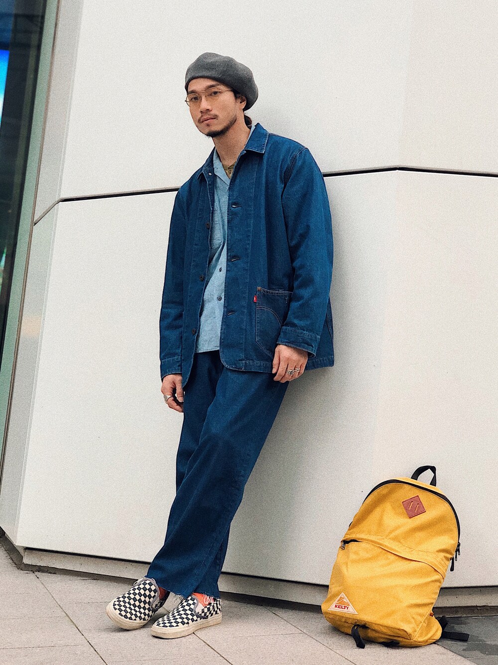 「90's、LEVI'S RED、Levi's、VANS、CA4LA、KELTY、Chainloop、圈入、圈入準」｜「Levi'sのLevi's(R) RED エンジニアコート PINE GULCH CREEK（デニムジャケット、ブルー系）」を使った、林育準🇹🇼さん（メンズ・180cm）の冬コーディネートの1枚目の写真