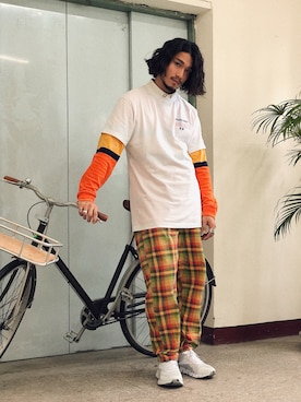 「圈入準」｜林育準🇹🇼さん（メンズ・180cm）の秋コーディネート