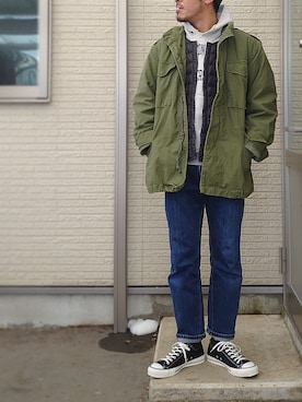 「アイテム（ミリタリージャケット）」を使った、sawaさん（メンズ・172cm）の冬コーディネート