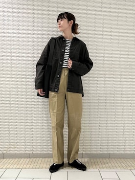 「アイテム（カバーオール）」を使った、R i oさん（レディース・160cm）の秋コーディネート