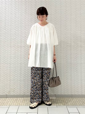 「アイテム（チュニック）」を使った、R i oさん（レディース・160cm）の夏コーディネート