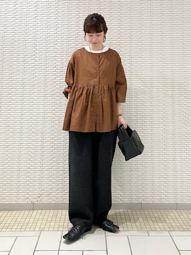 「アイテム（ハンドバッグ）」を使った、R i oさん（レディース・160cm）の秋コーディネート