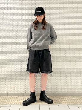 「アイテム（スウェット）」を使った、R i oさん（レディース・160cm・20代）の秋コーディネート