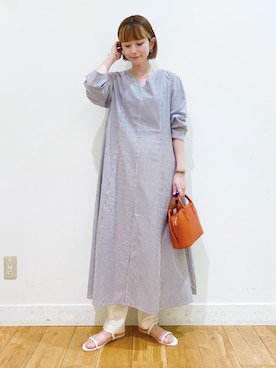 「URBAN RESEARCH DOORS（アーバンリサーチドアーズ）のラウンドボストンミニバッグ（ショルダーバッグ）」を使った、R i oさん（レディース・160cm）の夏コーディネート