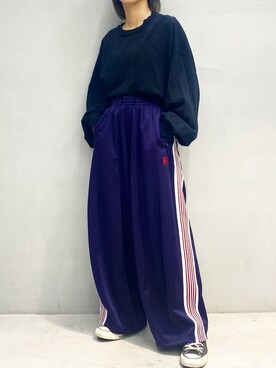 「チャックテイラー」｜「アイテム（スウェット）」を使った、ハルカさん（レディース・163cm）の秋コーディネート