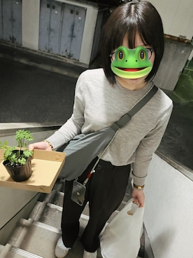 「エクストラファインメリノクルーネックセーター」｜🫧さん（レディース・159cm）の秋コーディネート